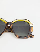 VEGA - Tricolor Green Tortoise/Green/Beige