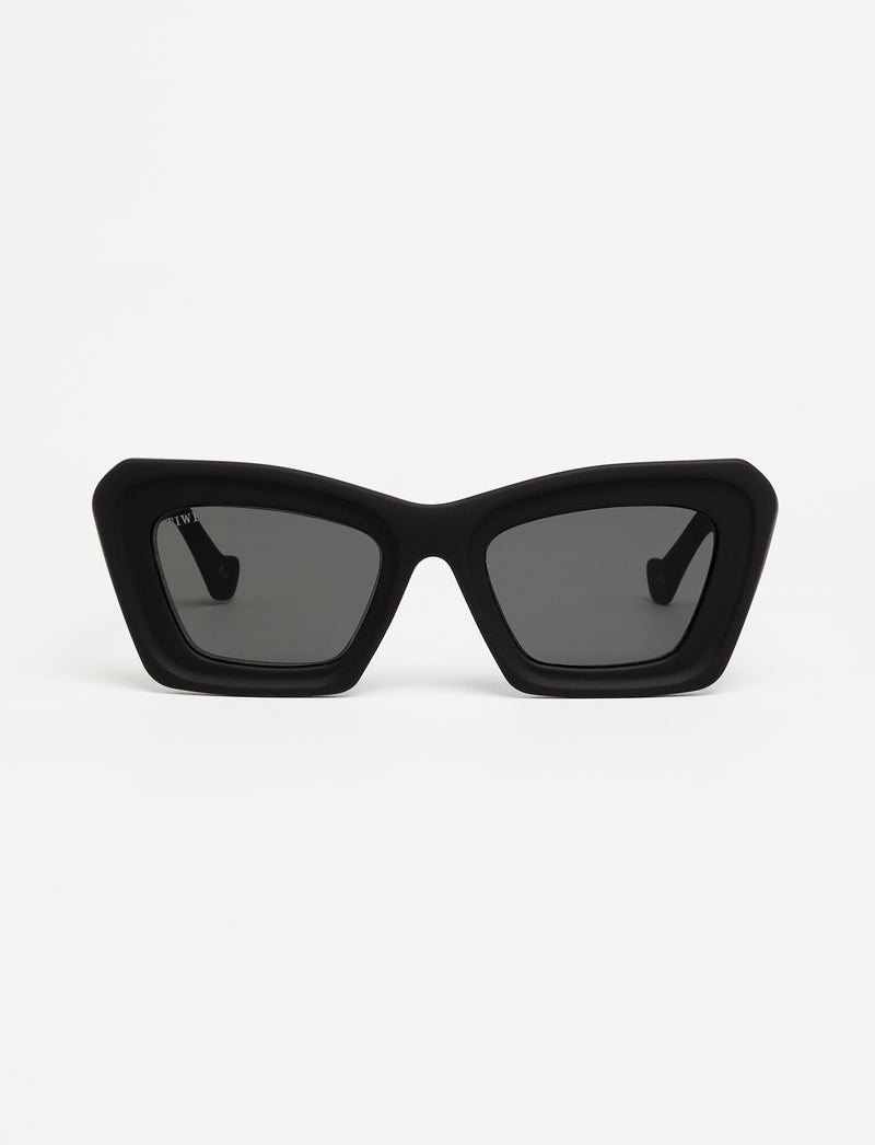 FILIPPA - Total Black