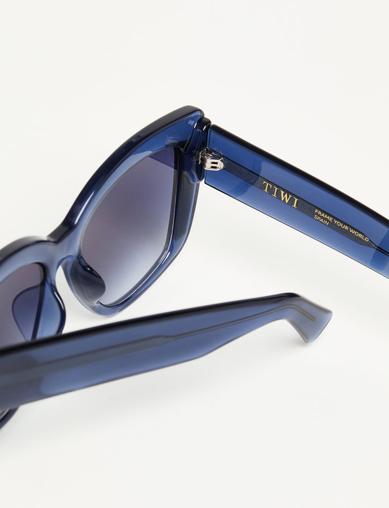 GINEVRA - Tricolor Shiny Blue/Light Blue/Beige