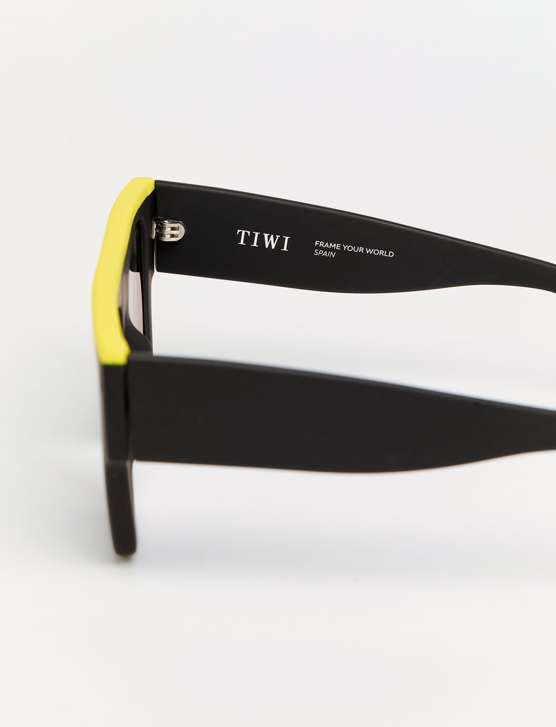 SOLEIL II - Rubber Black/Yellow topline